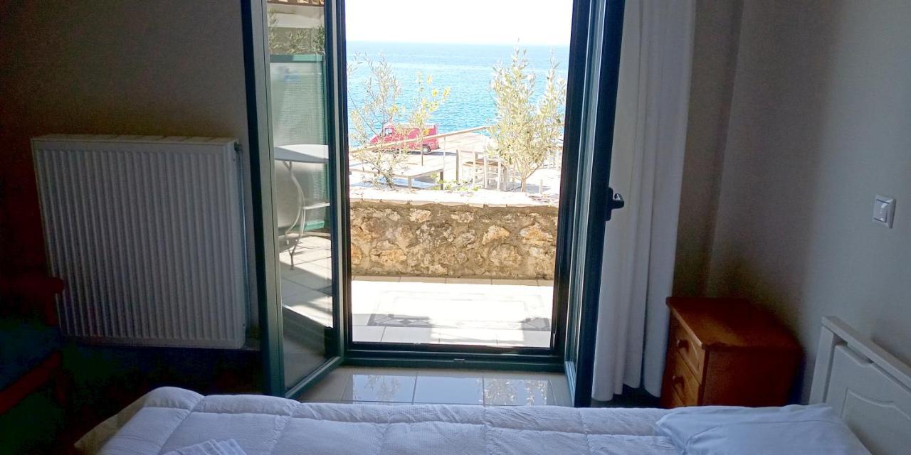 Gorgones, Sea-Front, Great View Aparthotel Kardamyli Exterior foto