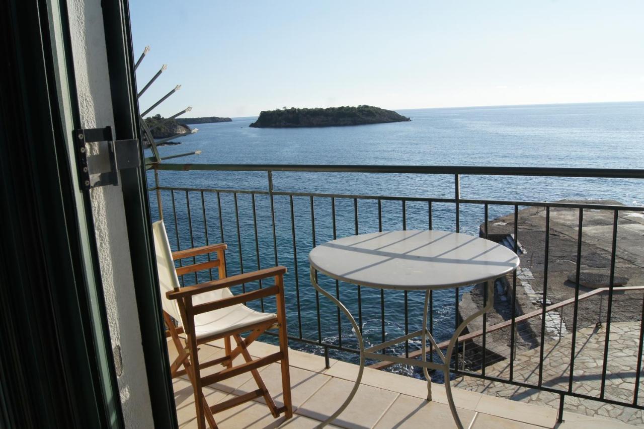 Gorgones, Sea-Front, Great View Aparthotel Kardamyli Exterior foto